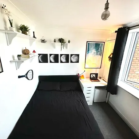Habitación en casa particular Custom House, 1 Room, 1 *