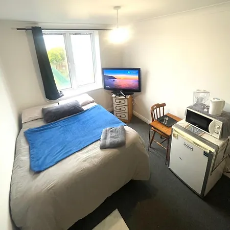 Custom House, 1 Room, 1