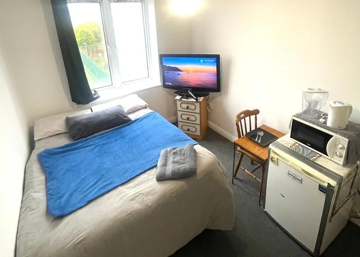 Custom House, 1 Room, 1